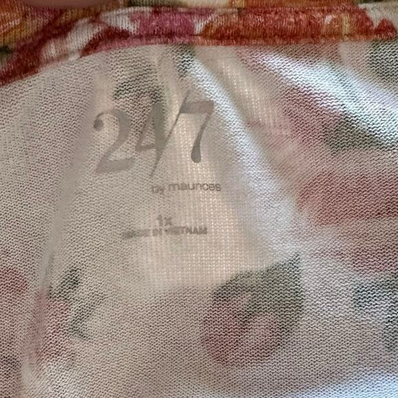 Womens Top  1X Cream Floral Lightweight Summery Spring Conservative Modest - Picture 7 of 8